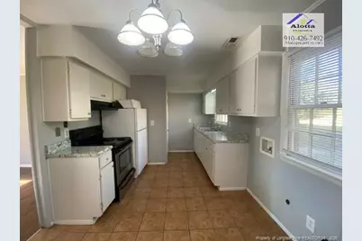4207 S Dowfield Drive, Fayetteville, NC 28311 - Photo 5