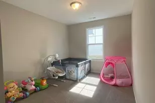 3704 Stone St, Hope Mills, NC 28348 - Photo 5