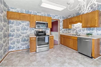 28 E Coyt Circle, Spring Lake, NC 28390 - Photo 13