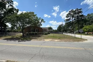 1412 McArthur St, Lumberton, NC 28358 - Photo 7