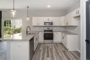 237 Windsor Dr, Fayetteville, NC 28301 - Photo 5