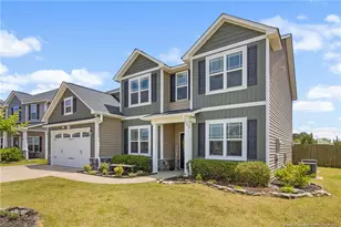 1676 Man-O-War Dr, Hope Mills, NC 28348 - Photo 3