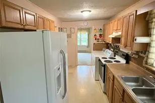 2023 Newark Ave, Fayetteville, NC 28301 - Photo 7