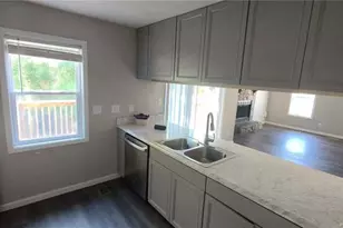 6221 Withers Dr, Fayetteville, NC 28304 - Photo 3