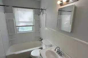 2015 Blake St, Fayetteville, NC 28301 - Photo 5