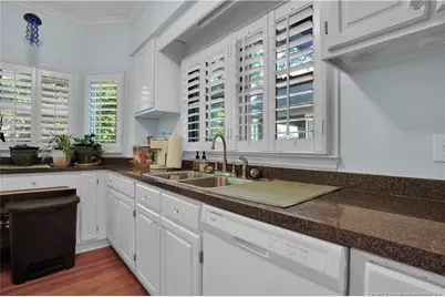 712 Marketview Court, Fayetteville, NC 28301 - Photo 11