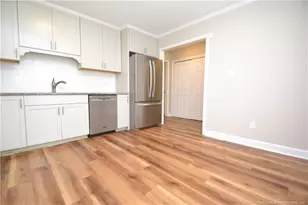 110 Riverwalk Cir, Cary, NC 27511 - Photo 5
