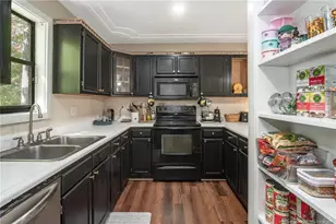 5734 Waterwood Dr, Fayetteville, NC 28314 - Photo 11