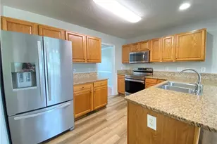 346 Cresthaven Dr, Sanford, NC 27332 - Photo 7