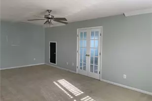 346 Cresthaven Dr, Sanford, NC 27332 - Photo 13