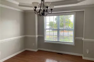 346 Cresthaven Dr, Sanford, NC 27332 - Photo 3