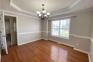 346 Cresthaven Dr, Sanford, NC 27332 - Photo 5