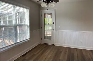 346 Cresthaven Dr, Sanford, NC 27332 - Photo 7