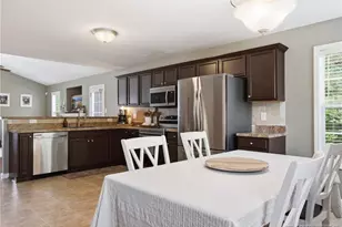 142 Bluebonnet Oak Ct, Bunnlevel, NC 28323 - Photo 5