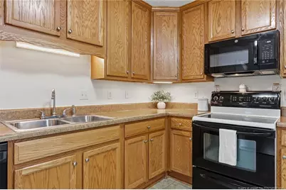 7338 Pebblebrook Drive, Fayetteville, NC 28314 - Photo 11