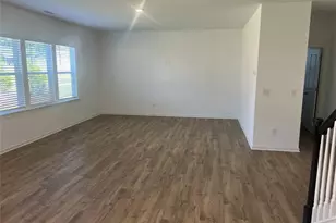 526 Claftin St, Sanford, NC 27330 - Photo 3