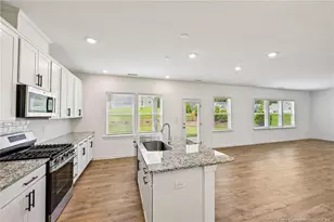 526 Claftin St, Sanford, NC 27330 - Photo 3