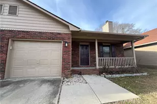 2587 Gotts Ln, Fayetteville, NC 28306 - Photo 1