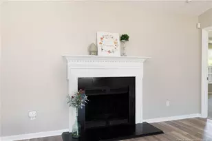 119 Raymond St, Raeford, NC 28376 - Photo 5