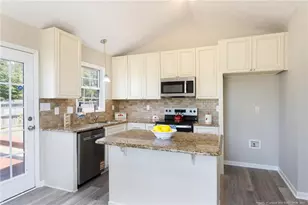 119 Raymond St, Raeford, NC 28376 - Photo 9