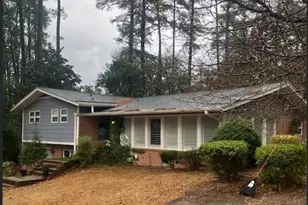 2224 Mirror Lake Dr Dr, Fayetteville, NC 28303 - Photo 1