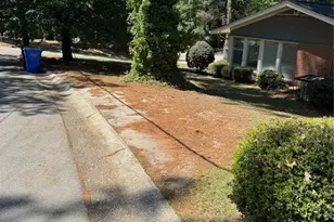 2224 Mirror Lake Dr Dr, Fayetteville, NC 28303 - Photo 7