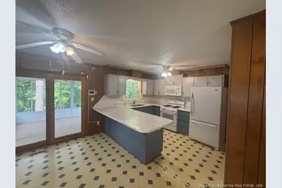 6470 Freeport Road, Fayetteville, NC 28303 - Photo 15