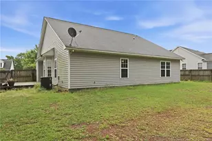 2628 Daniel Boone Ln, Hope Mills, NC 28348 - Photo 37