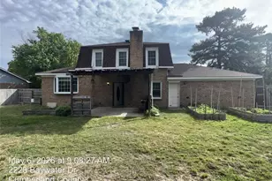 2220 Baywater Dr, Fayetteville, NC 28304 - Photo 3