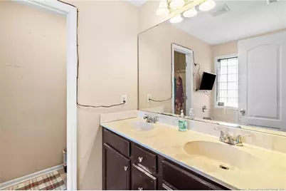 5313 Wallbrook Drive, Fayetteville, NC 28306 - Photo 19