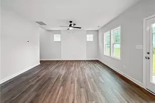 205 4th St, Erwin, NC 28339 - Photo 5