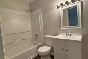 1313 Ireland Dr, Fayetteville, NC 28304 - Photo 7