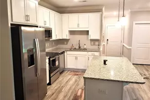 260 Gallery Dr, Spring Lake, NC 28390 - Photo 9
