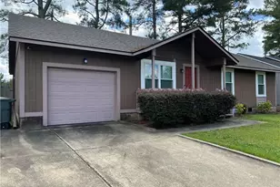 420 Mangum Ct, Fayetteville, NC 28314 - Photo 1