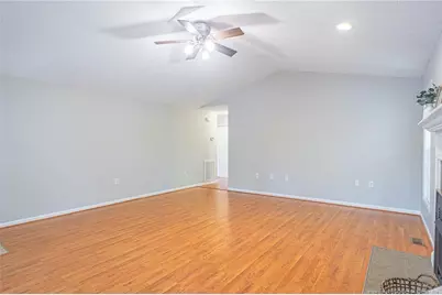 3910 Sarasota Drive, Fayetteville, NC 28311 - Photo 9