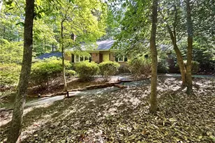 1963 Wedgewood Dr, Sanford, NC 27332 - Photo 3