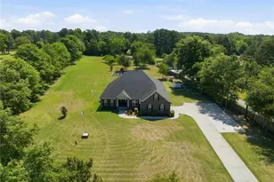 2589 June Johnson Rd, Raeford, NC 28376 - Photo 47
