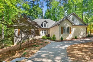 570 Broadmoor Ct, Sanford, NC 27332 - Photo 1