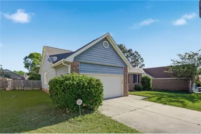 5532 Bear Creek Circle, Fayetteville, NC 28304 - Photo 3