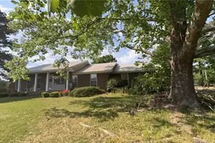 7939 Clinton Rd, Stedman, NC 28391 - Photo 3