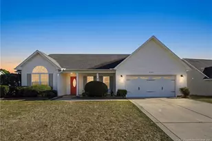 2142 Queen Elizabeth Ln, Hope Mills, NC 28348 - Photo 1