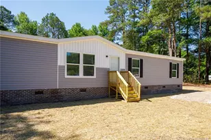 1878 Gumberry Ct, Hope Mills, NC 28348 - Photo 3