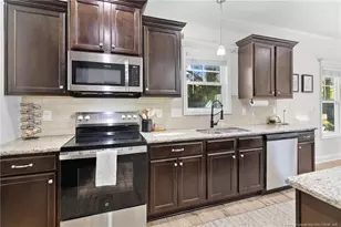 6308 Anise Ln, Stedman, NC 28391 - Photo 9