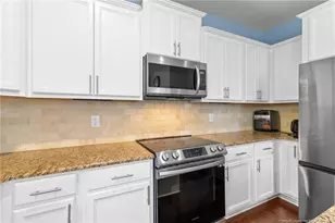 106 Valley Stream Rd, Spring Lake, NC 28390 - Photo 13