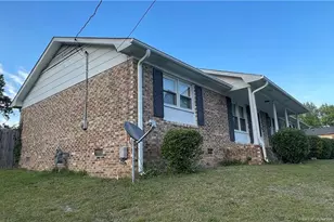 6206 Larue Ct, Fayetteville, NC 28303 - Photo 3