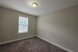 2056 Wheeling St, Fayetteville, NC 28303 - Photo 15