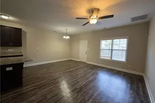 2056 Wheeling St, Fayetteville, NC 28303 - Photo 3