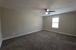 2056 Wheeling St, Fayetteville, NC 28303 - Photo 9