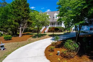 5821 Mockingbird Ln, Sanford, NC 27332 - Photo 3