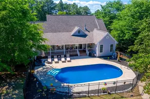 5821 Mockingbird Ln, Sanford, NC 27332 - Photo 13